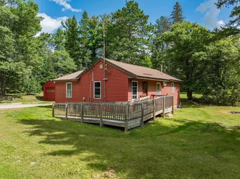 Exterior - 1200 E Ottum Ave, Bigfork, MN 56628 photo 2 of 17