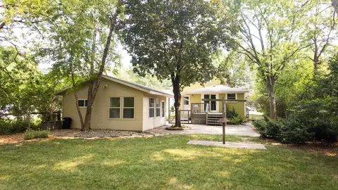Exterior - 409 N 4th St, Marshall, MN 56258 photo 5 of 6