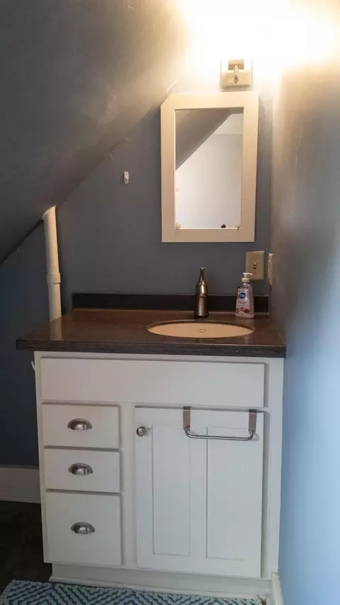 Bath - 409 N 4th St, Marshall, MN 56258 photo 2 of 2