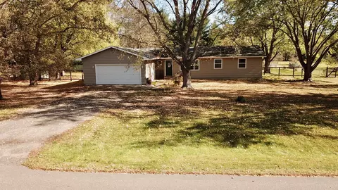18555 147th St NW, Elk River, MN 55330