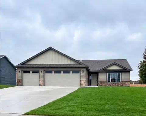350 Stoneridge Ln NE, Owatonna, MN 55060