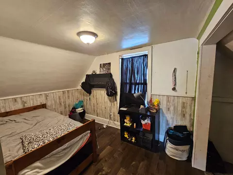 Bedroom - 107 2nd Ave E, Lamberton, MN 56152 photo 3 of 3