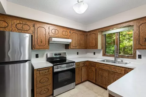 Kitchen - 135 Pleasant Ln E, Excelsior, MN 55331 photo 3 of 4