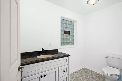 Bath - 1031 85th Ave W, Duluth, MN 55808 photo 1 of 7