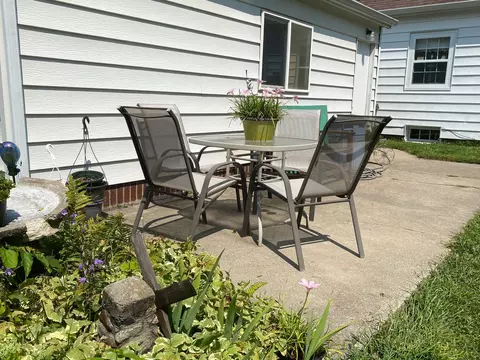 Exterior - 708 8th St SW, Willmar, MN 56201 photo 5 of 8