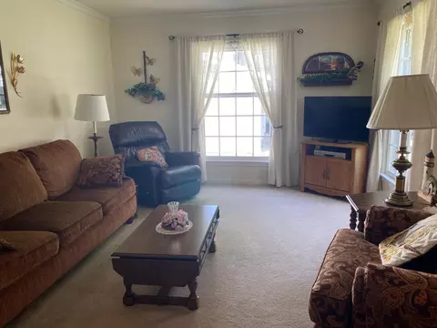Living - 708 8th St SW, Willmar, MN 56201 photo 2 of 3