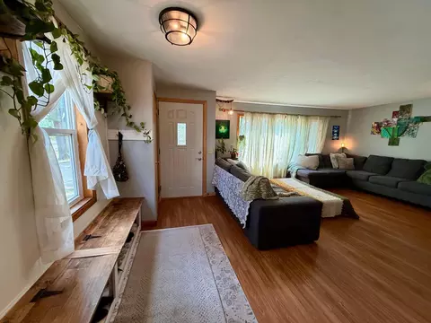 Entry Way - 5648 Fairview Rd, Baxter, MN 56425 photo 2 of 7
