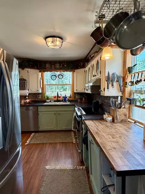 Kitchen - 5648 Fairview Rd, Baxter, MN 56425 photo 1 of 6