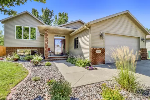 839 16th Ave W, West Fargo, ND 58078