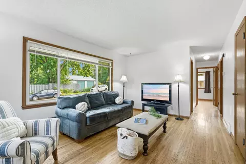 4357 Main St NE, Columbia Heights, MN 55421