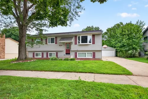 1634 7th Ave SE, Rochester, MN 55904