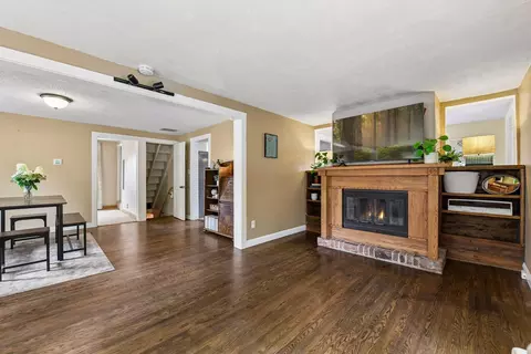 7706 Erie Ave, Chanhassen, MN 55317