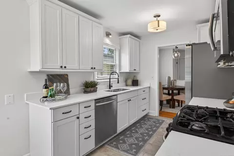 3837 France Ave S, Minneapolis, MN 55416