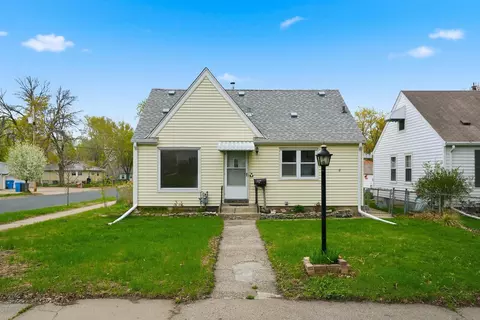5701 38th Ave S, Minneapolis, MN 55417
