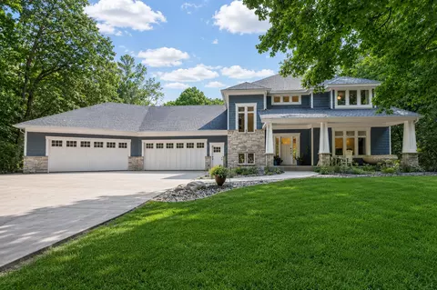 7381 165th St E, Prior Lake, MN 55372