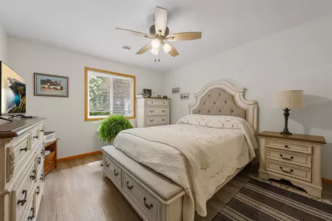 Bedroom - 1715 Crystal Ln, Faribault, MN 55021 photo 1 of 3