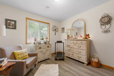 Bedroom - 1715 Crystal Ln, Faribault, MN 55021 photo 3 of 3