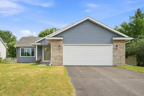 1348 Mallard Ln, New Richmond, WI 54017