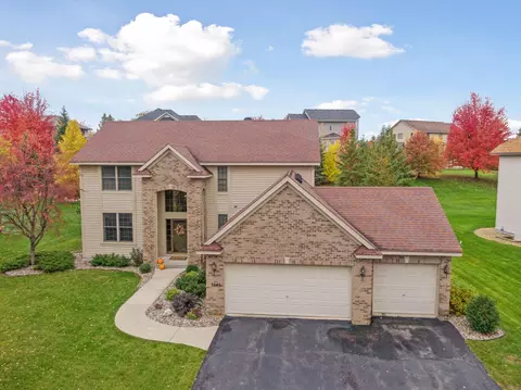 7645 Ridgeview Way, Chanhassen, MN 55317