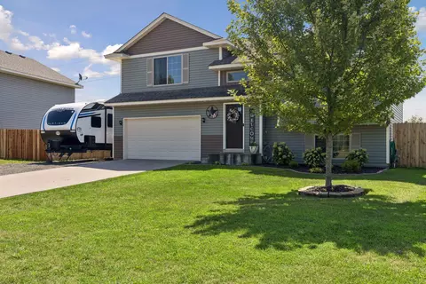 17575 311th St, Shafer, MN 55074