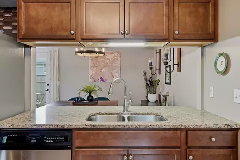 Kitchen - 3780 Red Robin Ln, Eagan, MN 55122 photo 5 of 5