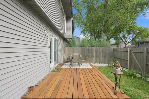 Exterior - 3780 Red Robin Ln, Eagan, MN 55122 photo 5 of 11