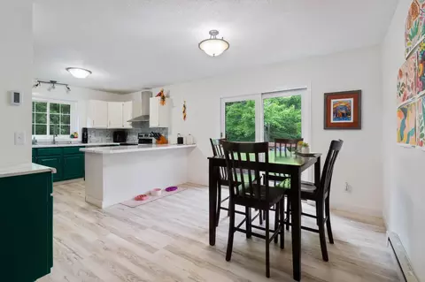 Dining - 5665 Hagberg Rd, Hermantown, MN 55811 photo 2 of 2