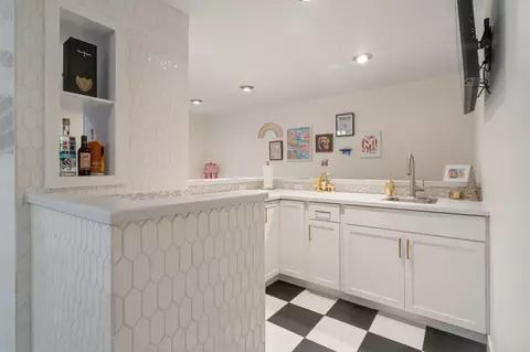 Kitchen - 5665 Hagberg Rd, Hermantown, MN 55811 photo 4 of 4