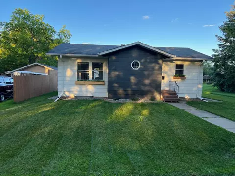 417 Erie Ave, Crosby, MN 56441