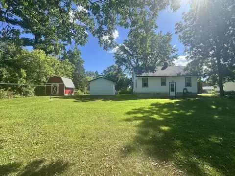 Exterior - 317 Pine St S, Onamia, MN 56359 photo 7 of 9