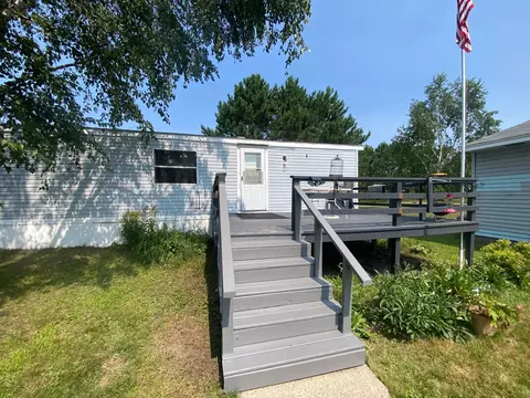1322 Augusta Dr NE, Bemidji, MN 56601