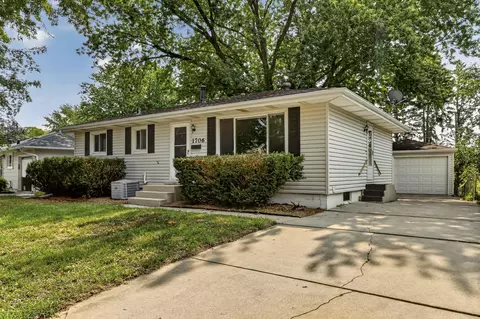 1706 34th St NW, Rochester, MN 55901
