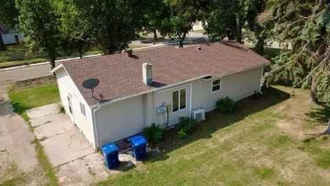 Other - 205 9th Ave E, Lisbon, ND 58054 photo 5 of 13