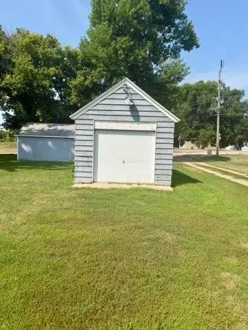 Other - 205 9th Ave E, Lisbon, ND 58054 photo 10 of 13