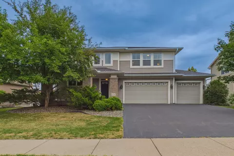6276 Peony Ln N, Maple Grove, MN 55311