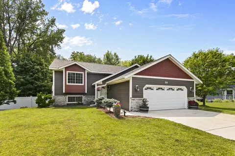 3111 Joyce Ct, Eagan, MN 55121