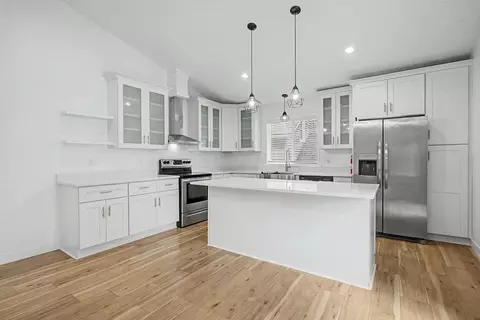 953 Wilson Ave, Saint Paul, MN 55106