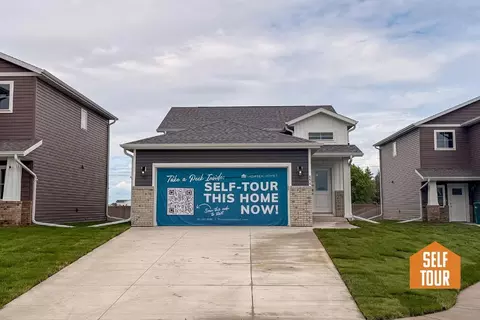 854 1st Ave S, Horace, ND 58047