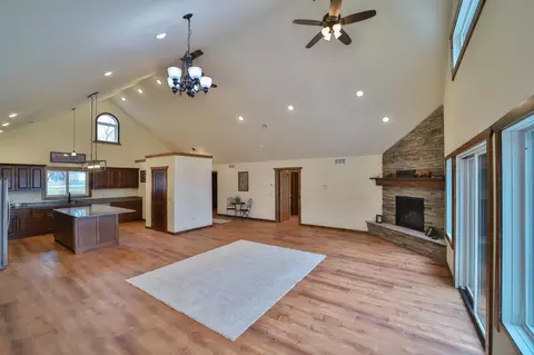 Living - 13728 Memorywood Dr, Baxter, MN 56425 photo 2 of 4