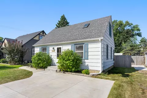 5544 York Ave S, Edina, MN 55410