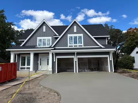 3612 W 57th St, Edina, MN 55410