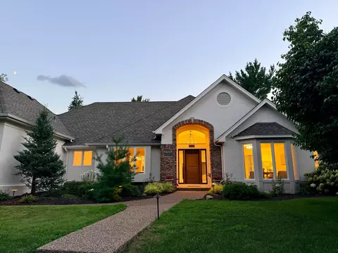 10725 Purdey Rd, Eden Prairie, MN 55347