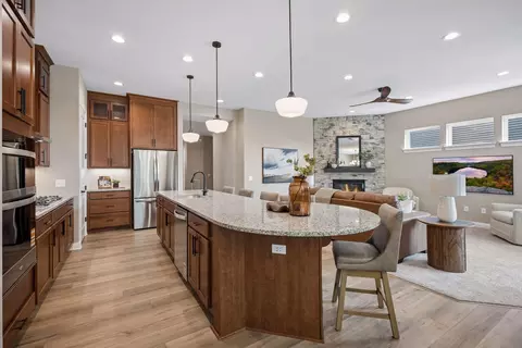 Kitchen - 9977 Jack Pine Ln, Corcoran, MN 55340 photo 3 of 5