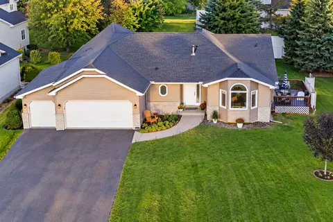 11561 Butternut St NW, Coon Rapids, MN 55448