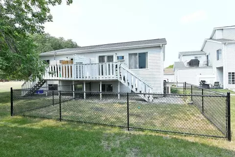 Exterior - 3159 17th St S #B, Fargo, ND 58103 photo 2 of 2