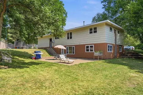 Exterior - 317 9th Ave S, Cold Spring, MN 56320 photo 4 of 11