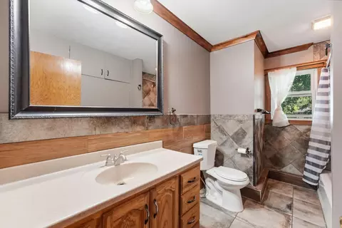 Bath - 317 9th Ave S, Cold Spring, MN 56320 photo 2 of 2