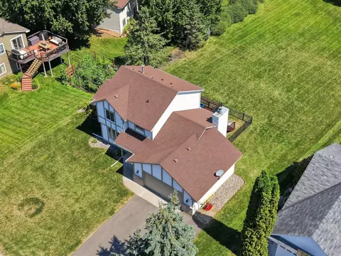 View/Area - 2331 Schoolmaster Dr, Chaska, MN 55318 photo 5 of 6