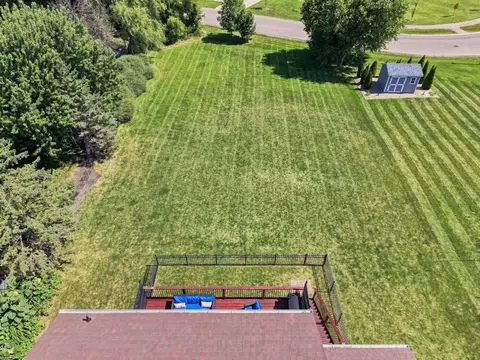 Exterior - 2331 Schoolmaster Dr, Chaska, MN 55318 photo 5 of 14