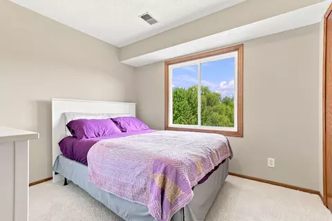 Bedroom - 2331 Schoolmaster Dr, Chaska, MN 55318 photo 6 of 6